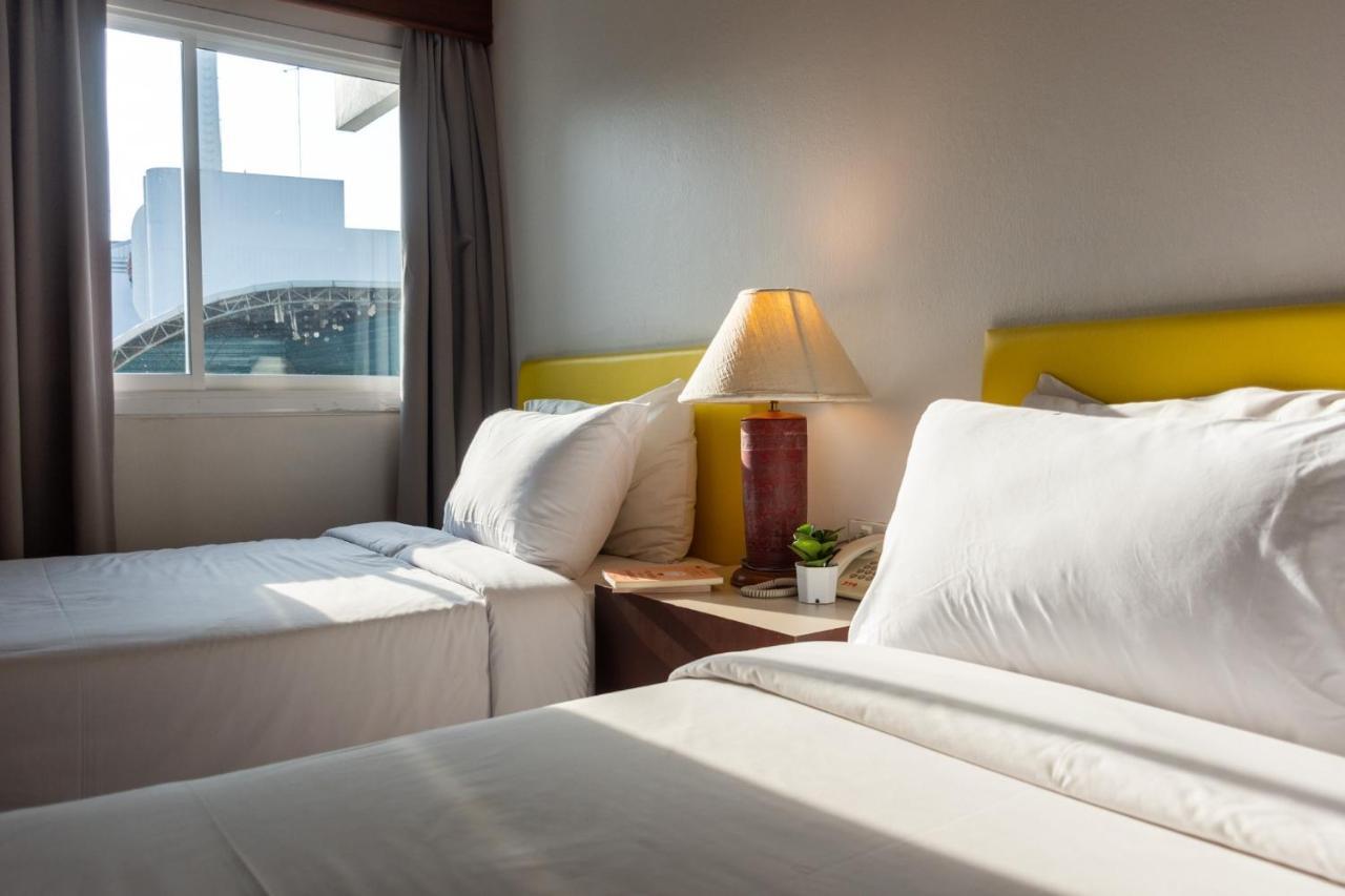 Mayflower Grand Hotel Korat Nakhon Ratchasima Exterior photo