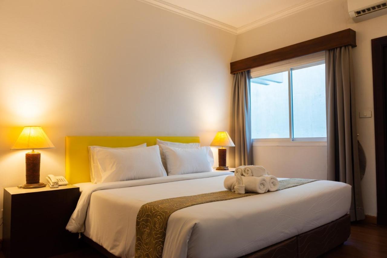Mayflower Grand Hotel Korat Nakhon Ratchasima Exterior photo