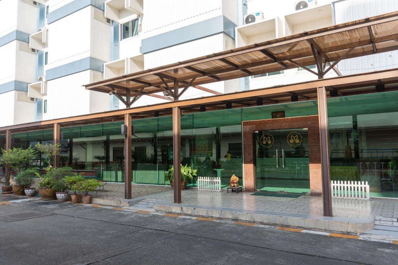 Mayflower Grand Hotel Korat Nakhon Ratchasima Exterior photo